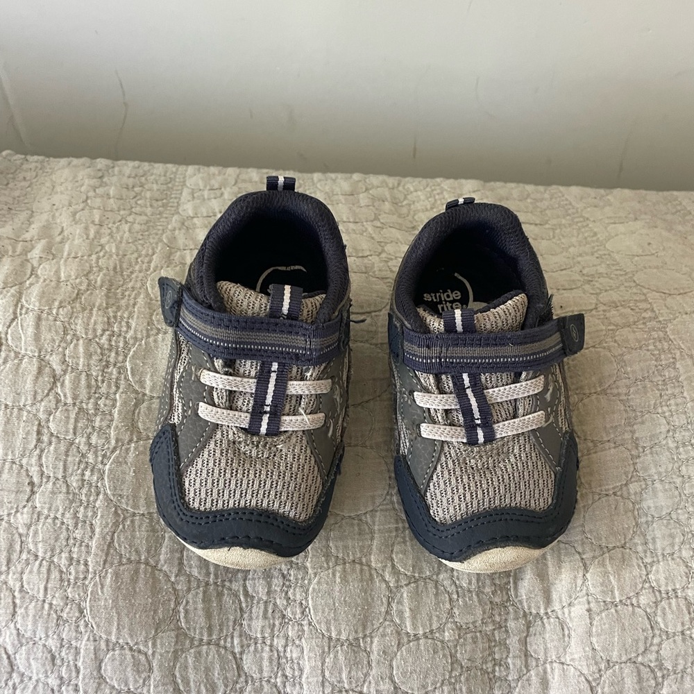 Stride rite sneaker